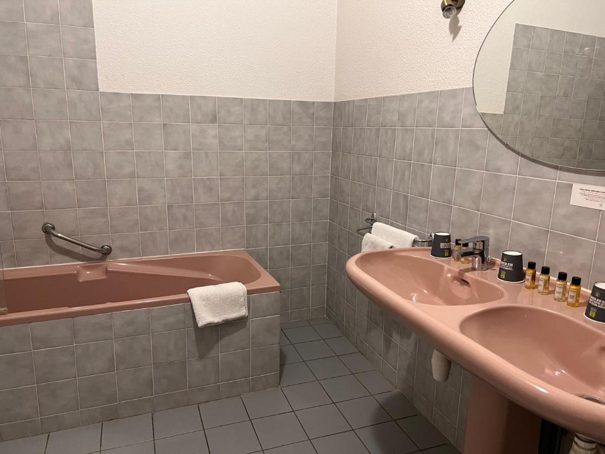 Logis Hotel De France La Cote-Saint-Andre Dış mekan fotoğraf