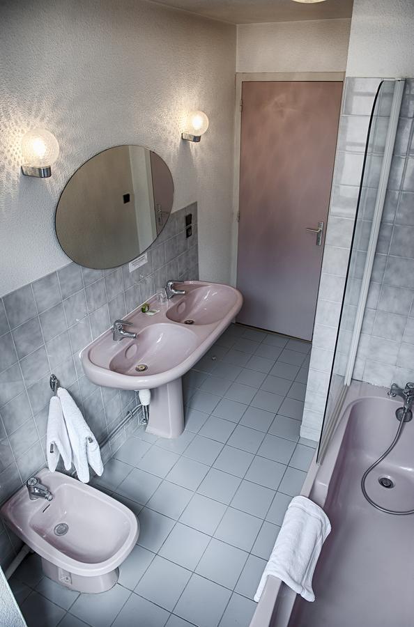 Logis Hotel De France La Cote-Saint-Andre Dış mekan fotoğraf